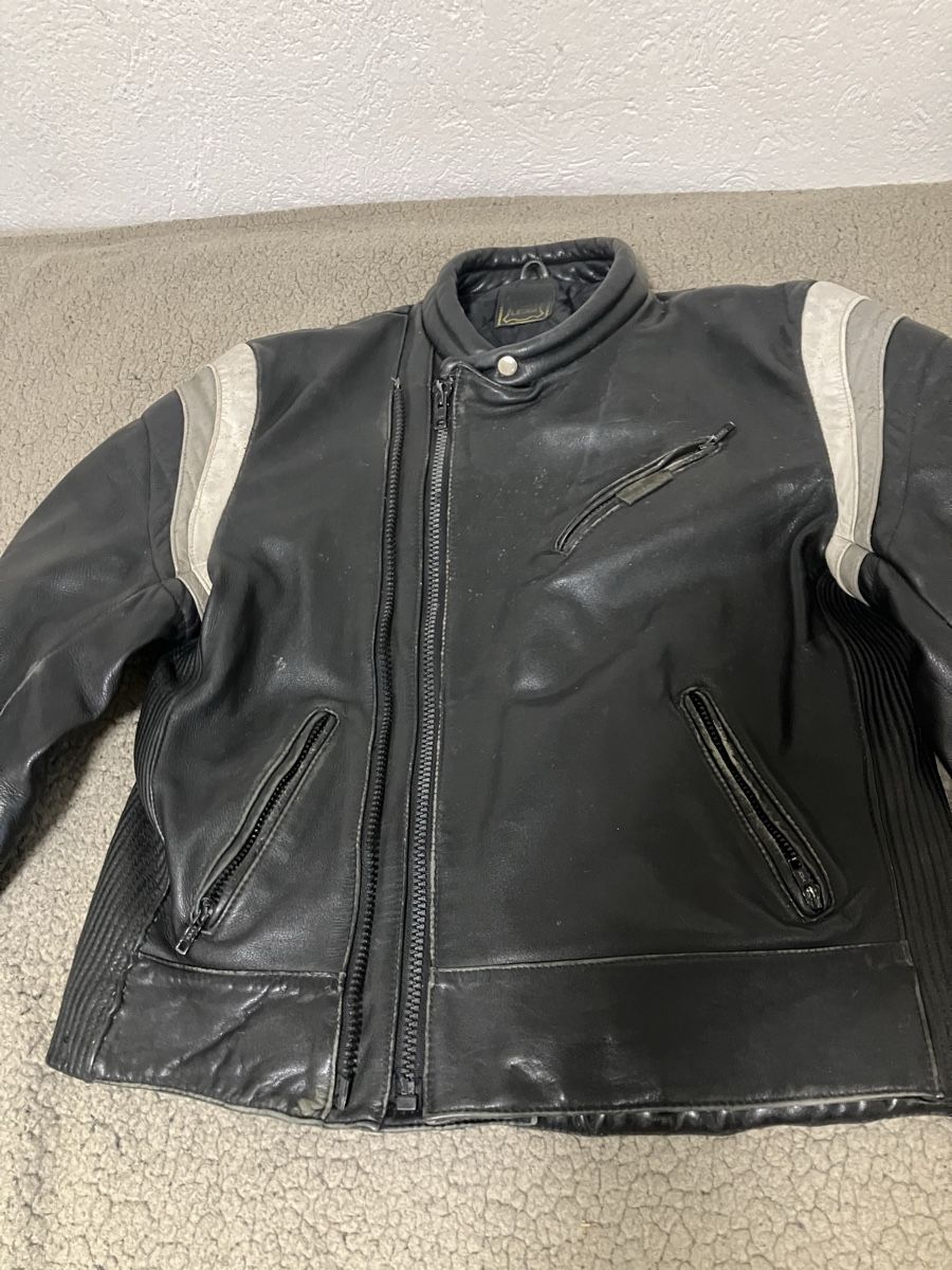 Jacken: Motorrad Biker Lederjacke  – Gebraucht aus Suhr von cb1_7nq2 1