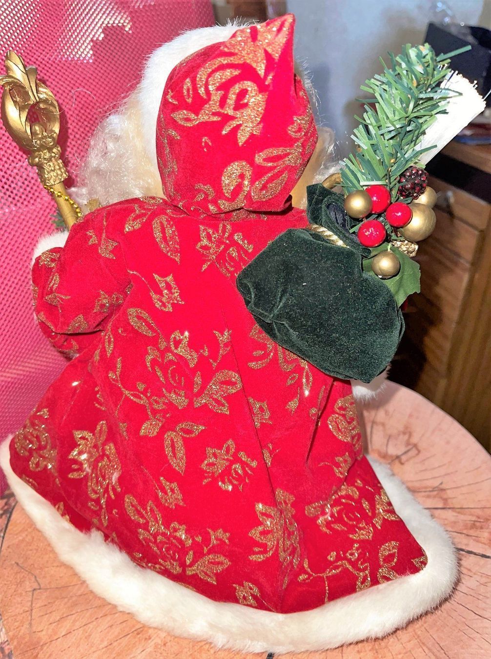 Statuette: Nikolaus mit Beleuchtung – Nuovo (secondo la descrizione) da Lutzenberg venduto da Truhe 6