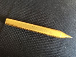 Stylo cartier Or avec capuchon gravé lilly,