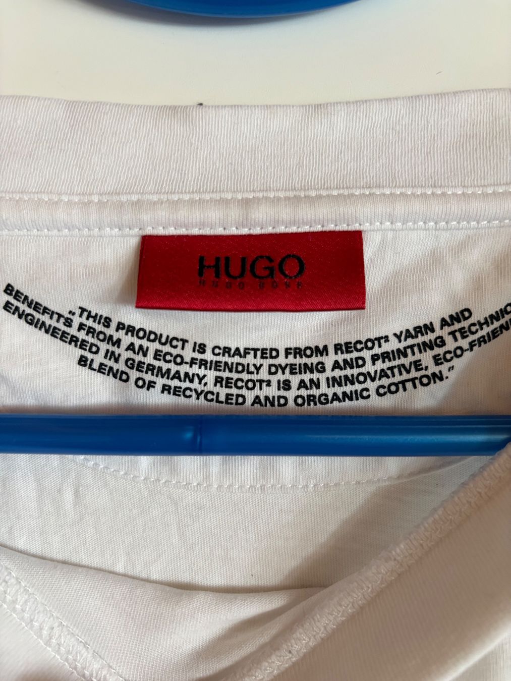 T-shirt: T-shirt HUGO en L – Usato da Martigny venduto da Sessalie 1