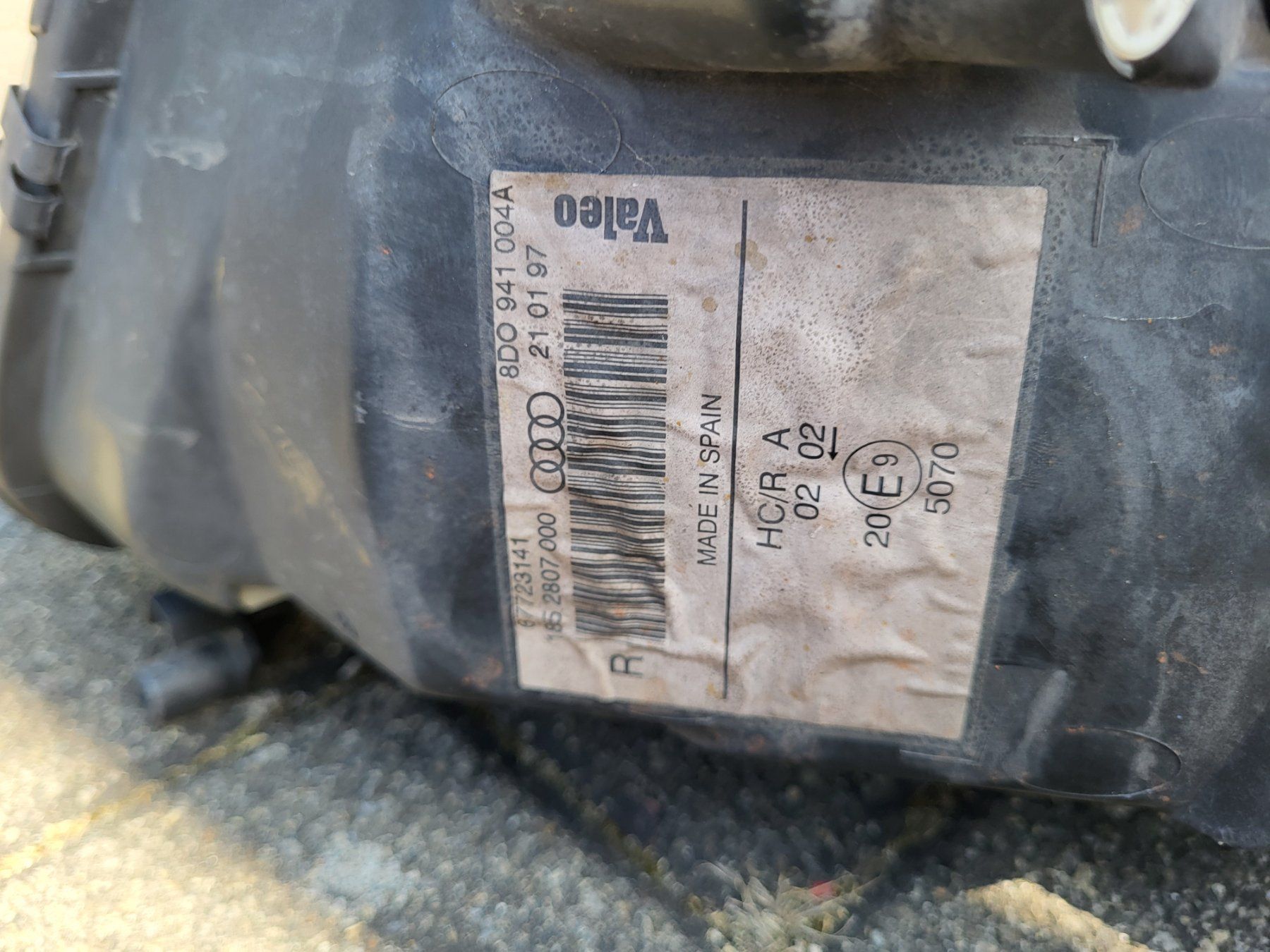 Audi Fari: Audi A4 Scheinwerfer – Usato da Eschenz venduto da Bicco1 8