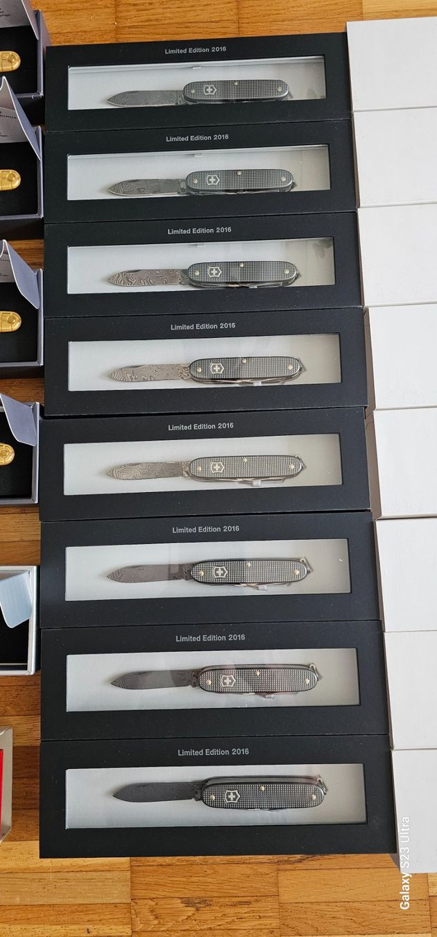 Victorinox Coltelli tascabile: Victorinox Sackmesser Sammlung – Nuovo e nell'imballaggio originale da Volketswil venduto da Rego66 1
