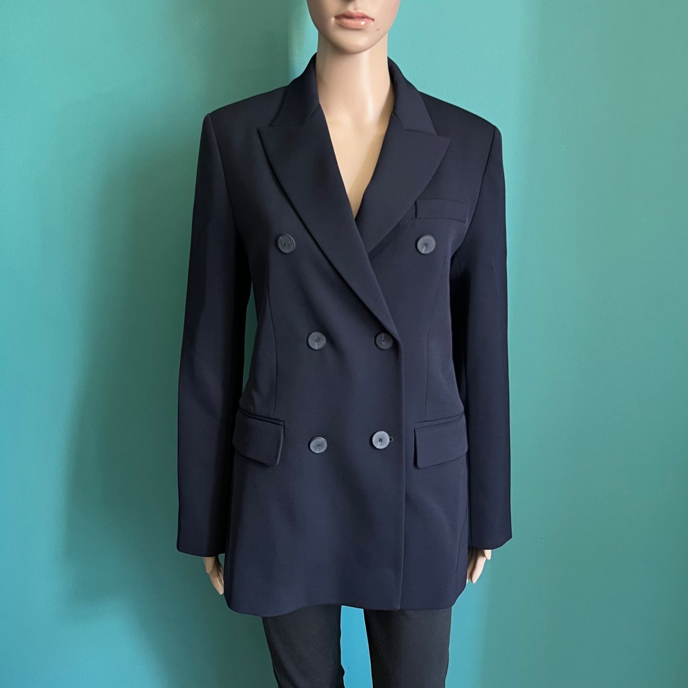 Massimo Dutti Jacken: neuwertige MASSIMO DUTTI Jacke 💙 – Gebraucht aus Zürich von ClosetQueen