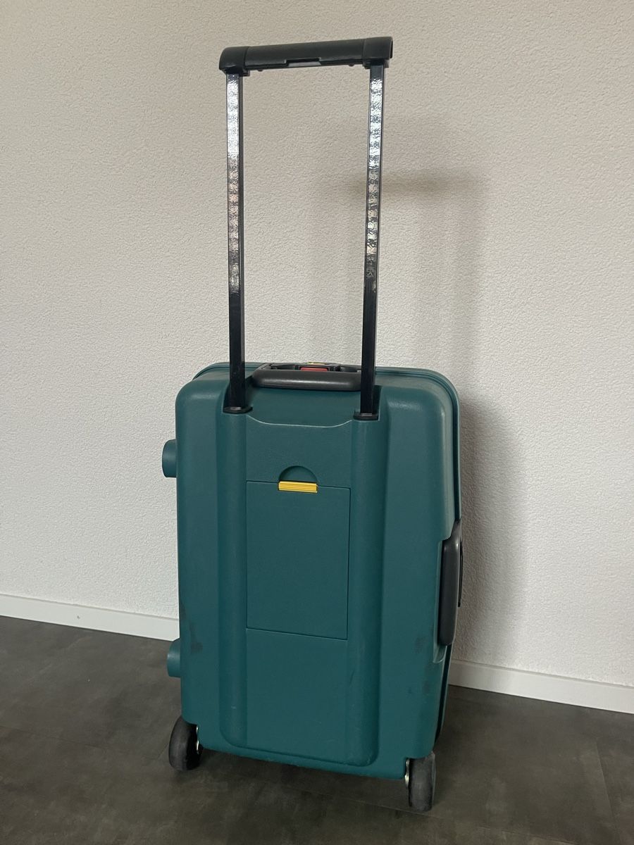 Reisekoffer: Schalenkoffer klein grün – Gebraucht aus Dörflingen von Benz63