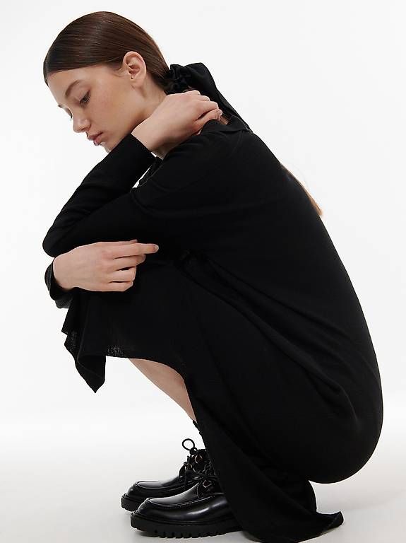 Kleider: Reserved Kleid, neu – Gebraucht aus Bürglen UR von VKorchynskyi 1