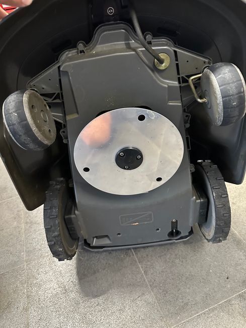 Husqvarna Rasenmäher: Husqvarna 310 – Gebraucht aus Schübelbach von pe_1992 2