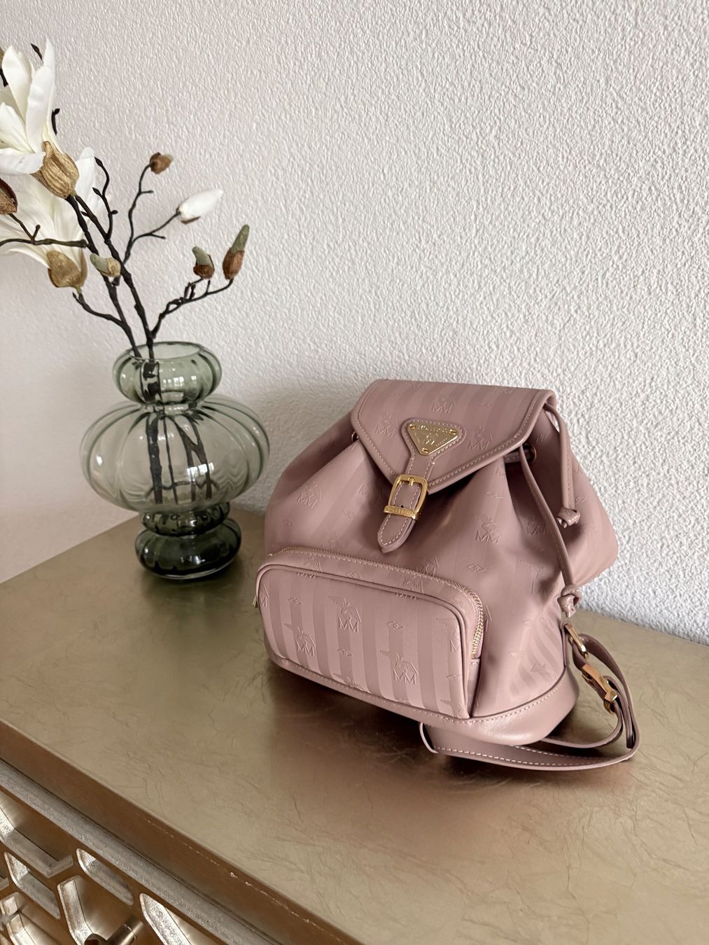 Maison Mollerus Zaini: Maison Mollerus Rucksack. LP CHF 880.- – Nuovo (secondo la descrizione) da Buchs-ZH venduto da Frauenkleidermarkt 8