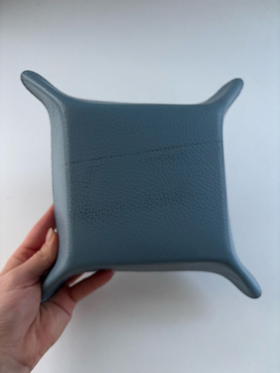 Autres articles pour la maison: 0714 Ablageschale aus Leder blau – Neuf avec emballage d'origine à Kirchberg SG par lar_8mw6 2