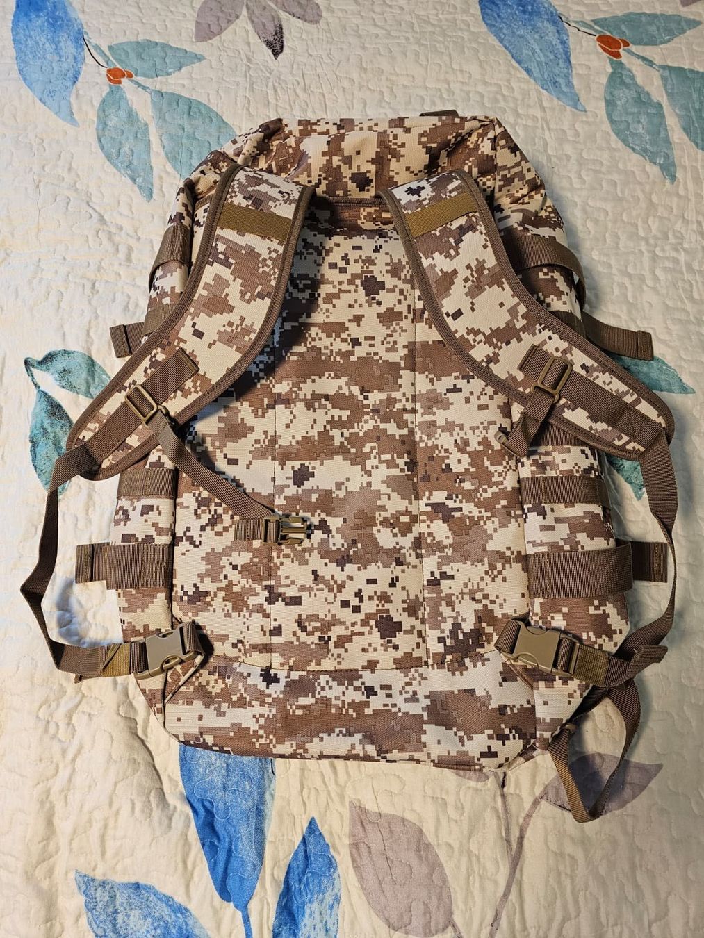 Rucksäcke: Rucksack Tactical 55L Desert - unbenutzt – Neu (gemäss Beschreibung) aus Kaufdorf von AndyNec 2