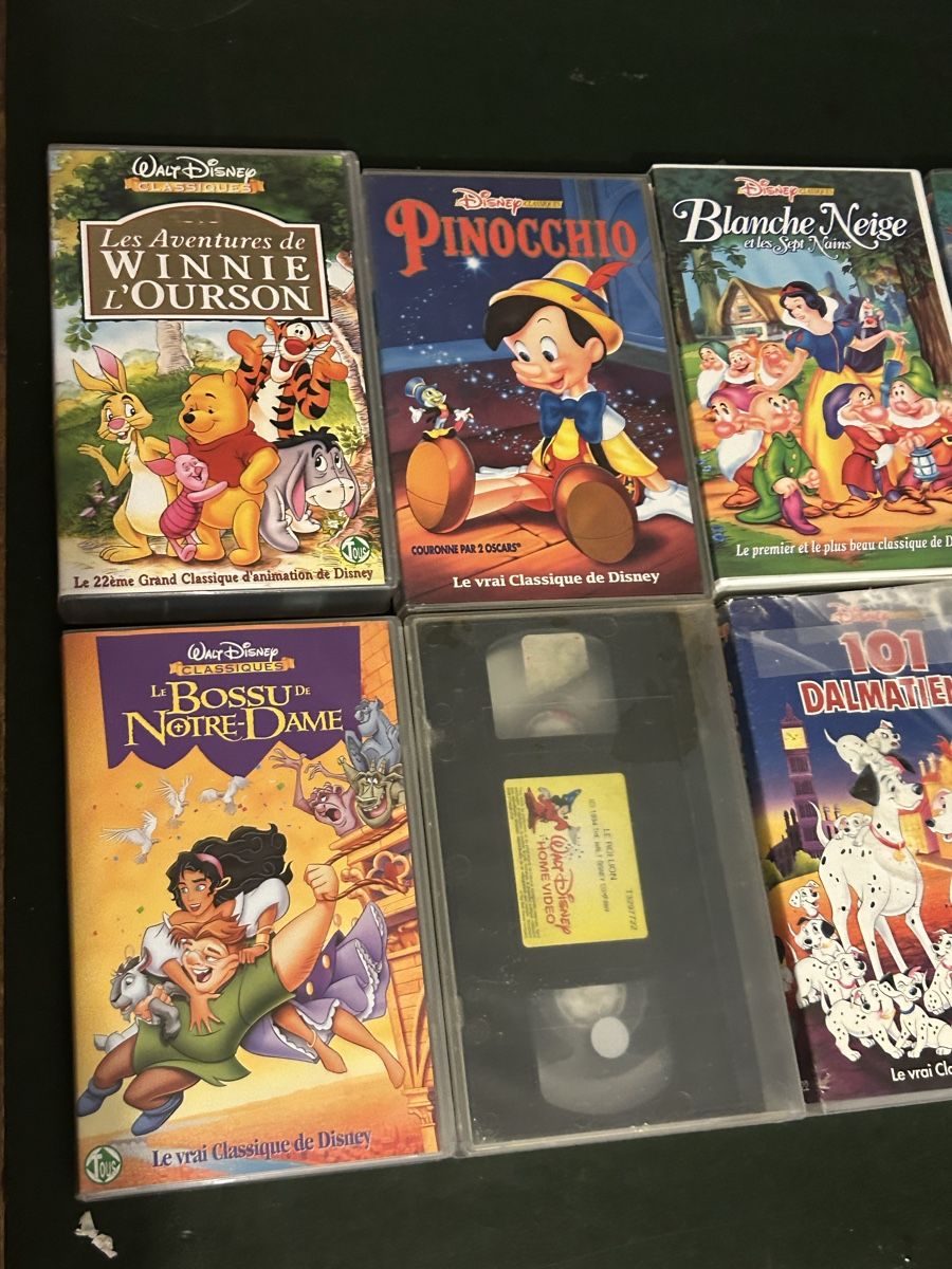 Tutti i VHS: VHS Disney lot de 8 cassettes – Usato da Thierrens venduto da Bigla 4