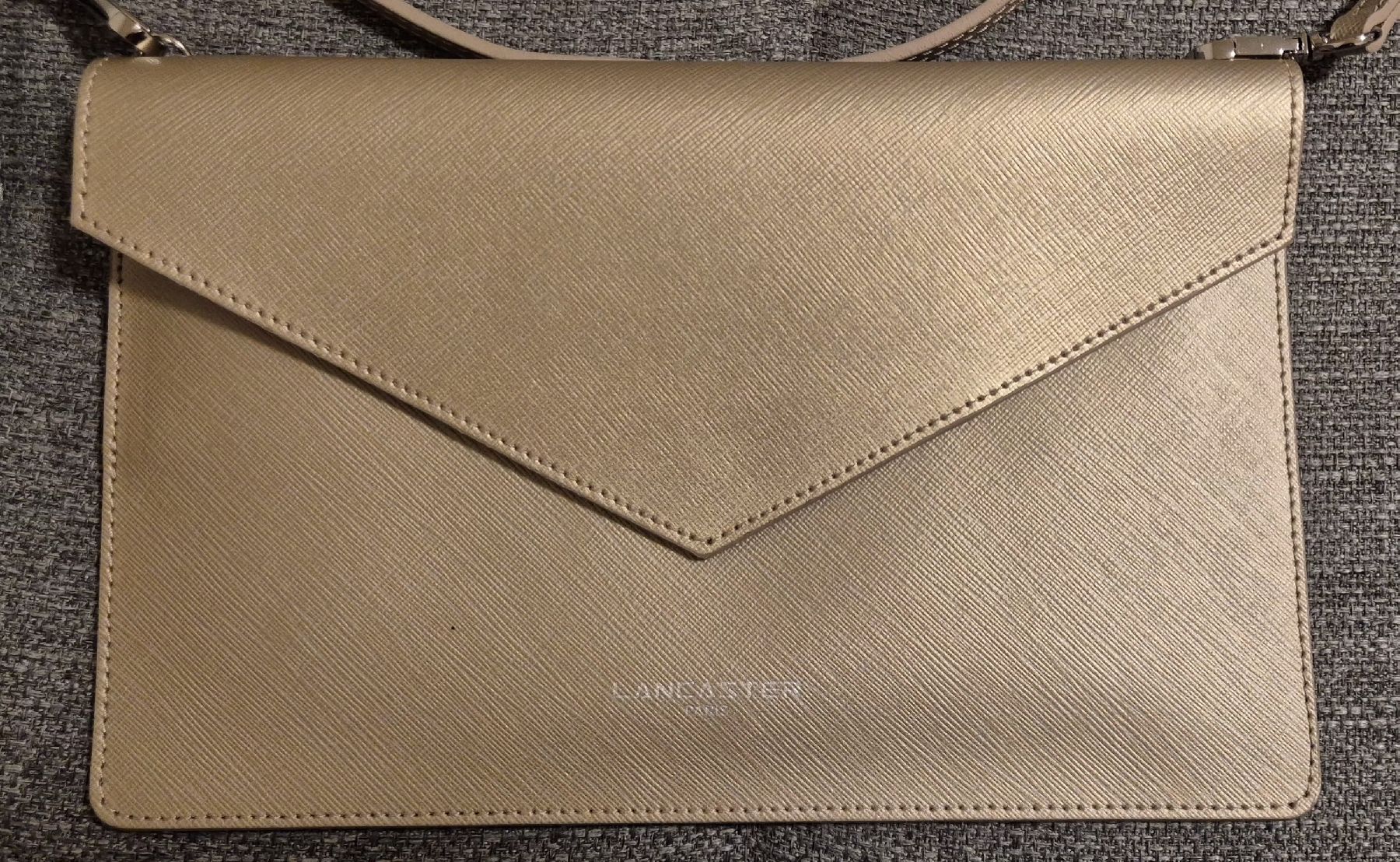Lancaster Borse da donna: Lancaster Paris Pochette dorée, comme neuve! – Usato da Genève venduto da BKYB 1