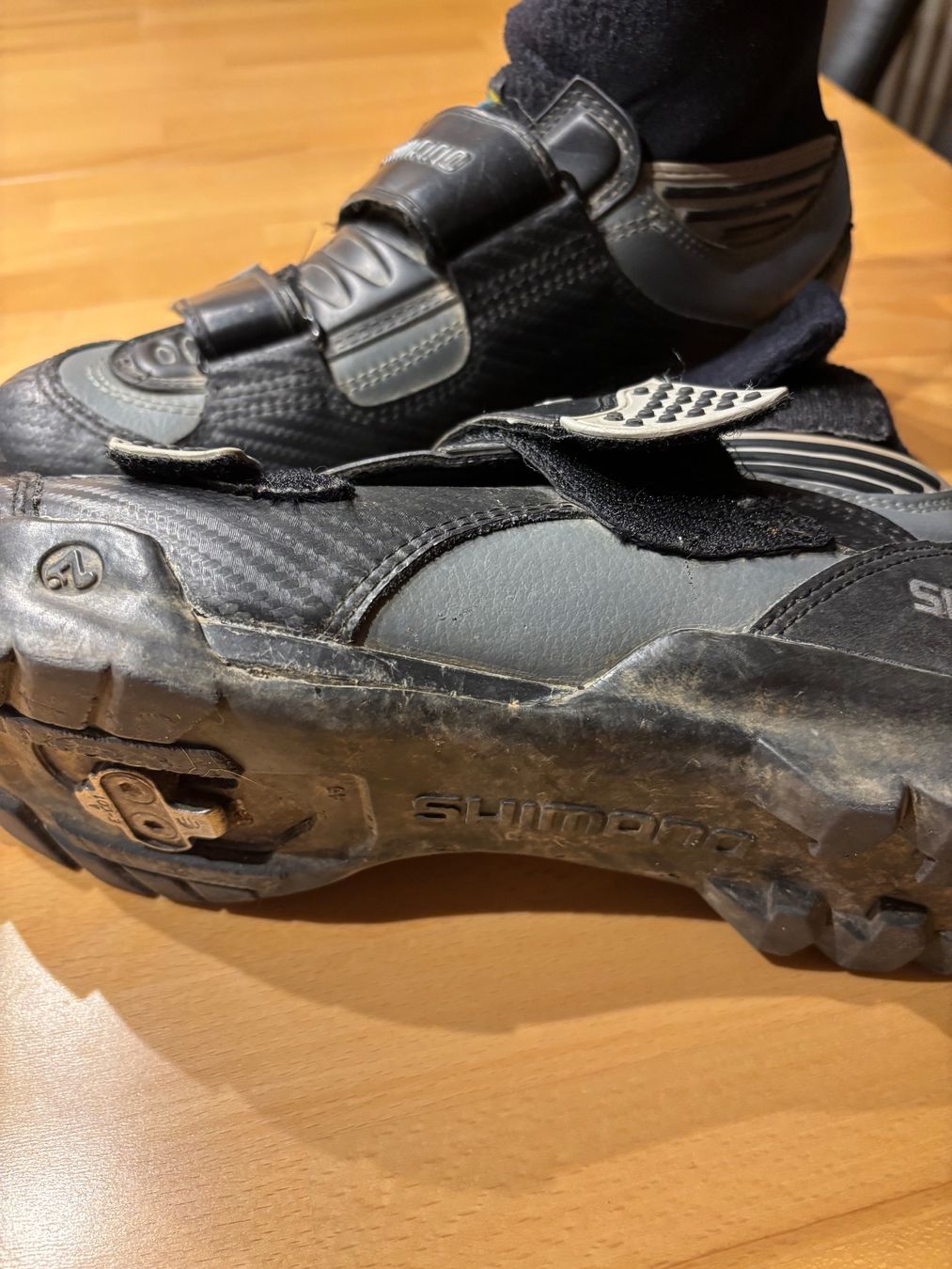 Shimano Scarpe da uomo: Shimano Veloschuhe 45 – Usato da Lauwil venduto da Turbo-Schnecke 4