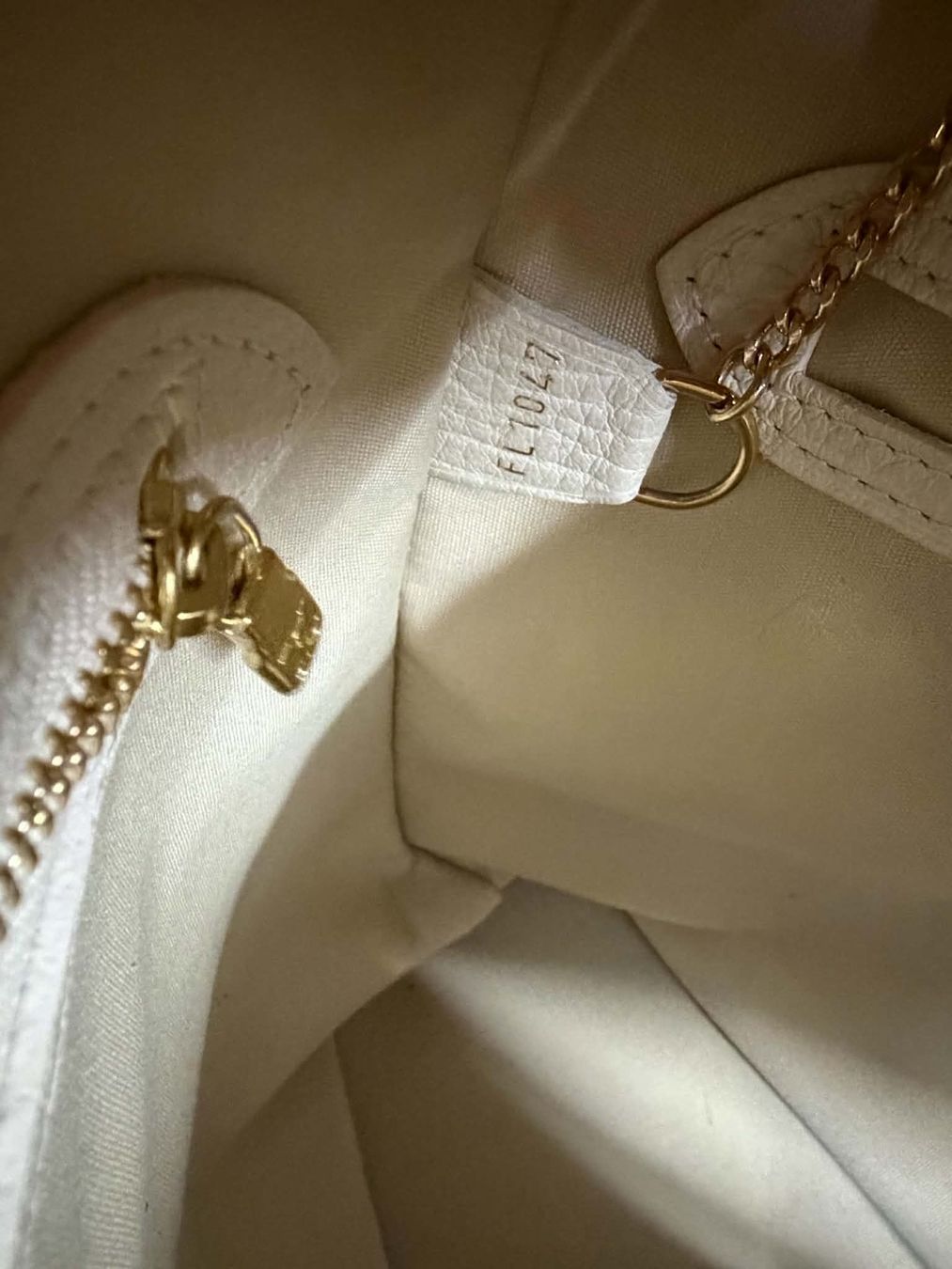 Louis Vuitton Sacs femmes: 2 bags Louis Vuitton – D'occasion à Biel par sml_2vfx 8