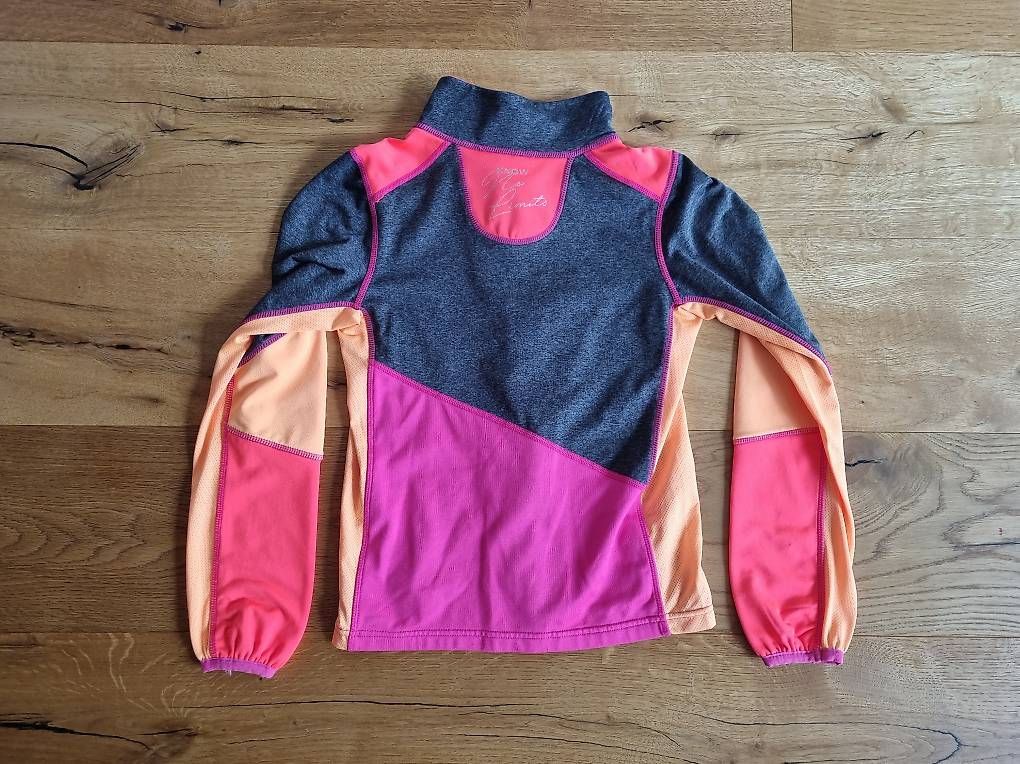 Manor Jacken & Mäntel: Trainerjacke Gr.134/140 – Gebraucht aus Brütten von gupi1717 1