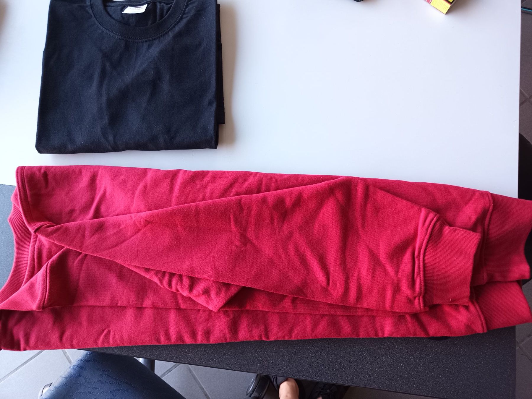 Pulls & Sweat-shirts: Pullover Langarmshirt L – Neuf avec emballage d'origine à Oberegg par 19franzi94 3