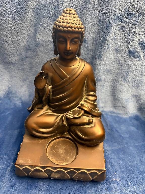 Sculptures & Statues: Sitzender Buddha 23cm hoch – D'occasion à Mollis par Hg 1