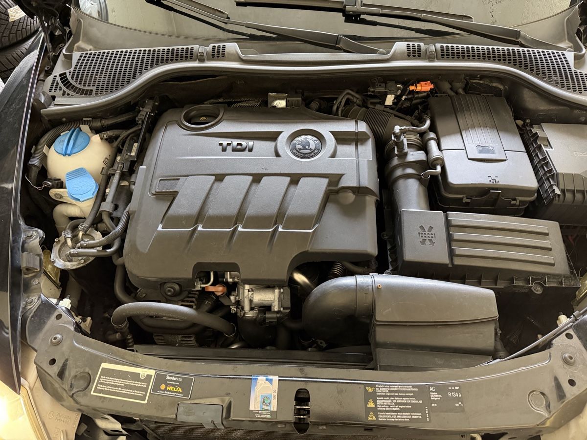 Skoda Autos: Skoda Octavia Rs 2.0TDI – Gebraucht aus Winterthur von EasyRS 9