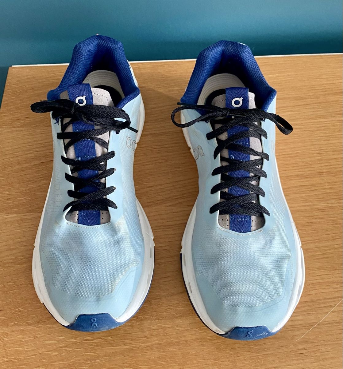 On Scarpe da uomo: Baskets On Running CloudTec bleu clair pointure 45 – Usato da Lausanne venduto da Vracorama 1