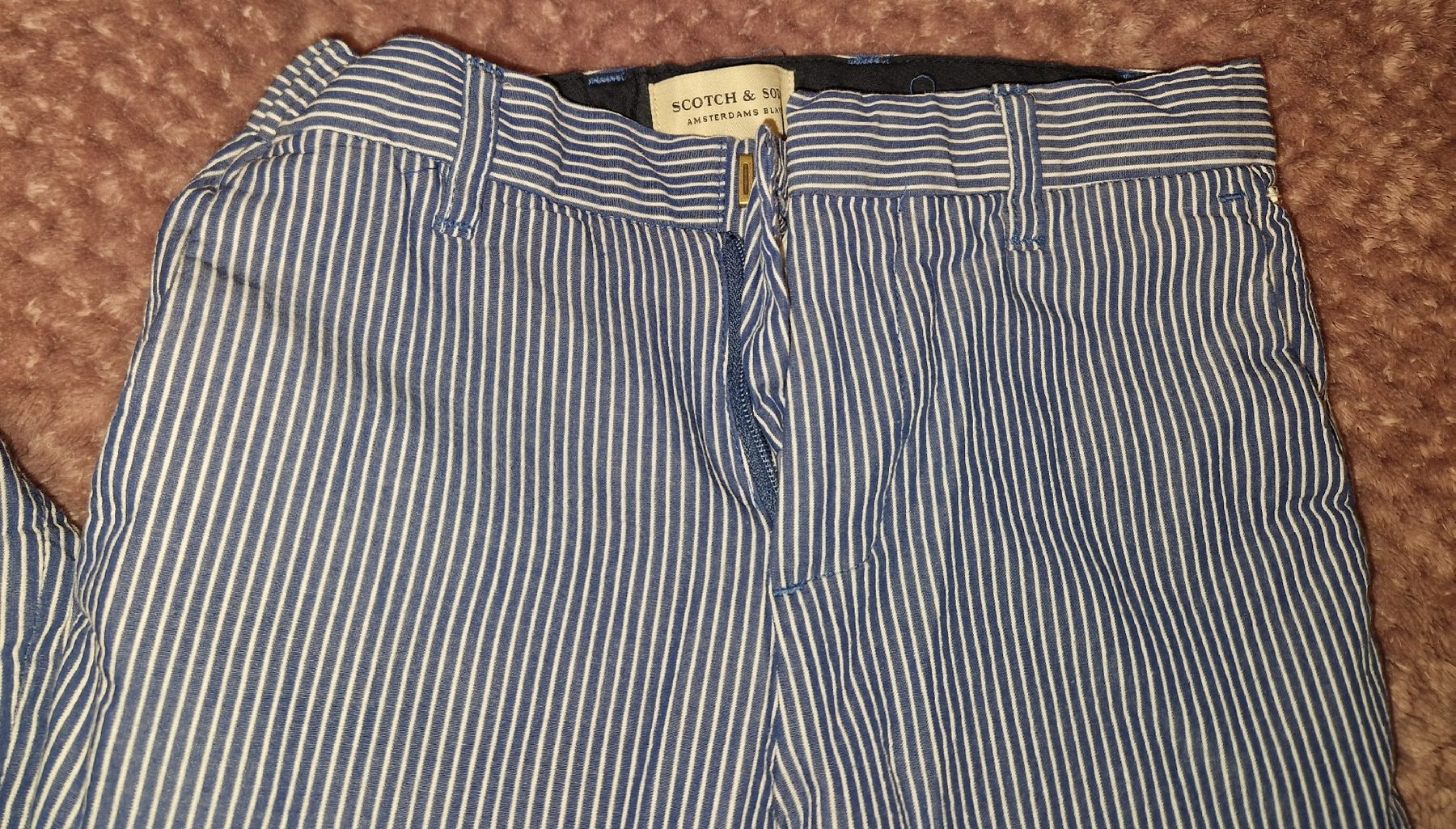 Completi: scotch and Soda Anzug Gr. 128 – Usato da Utzenstorf venduto da Ernie_und_Bert 3