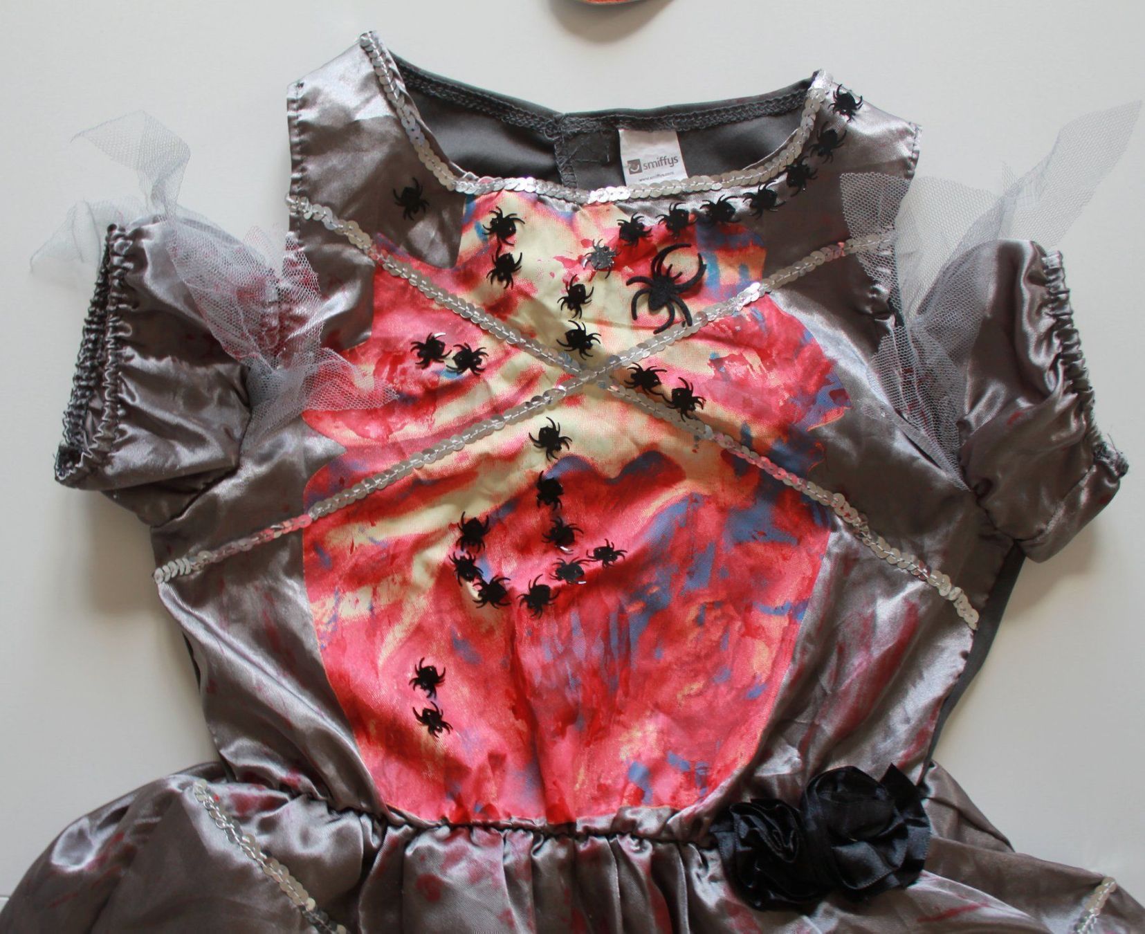 Costumi: Costume Zombie  t. 7 - 9 ans – Usato da Peseux venduto da CoolShoping 3