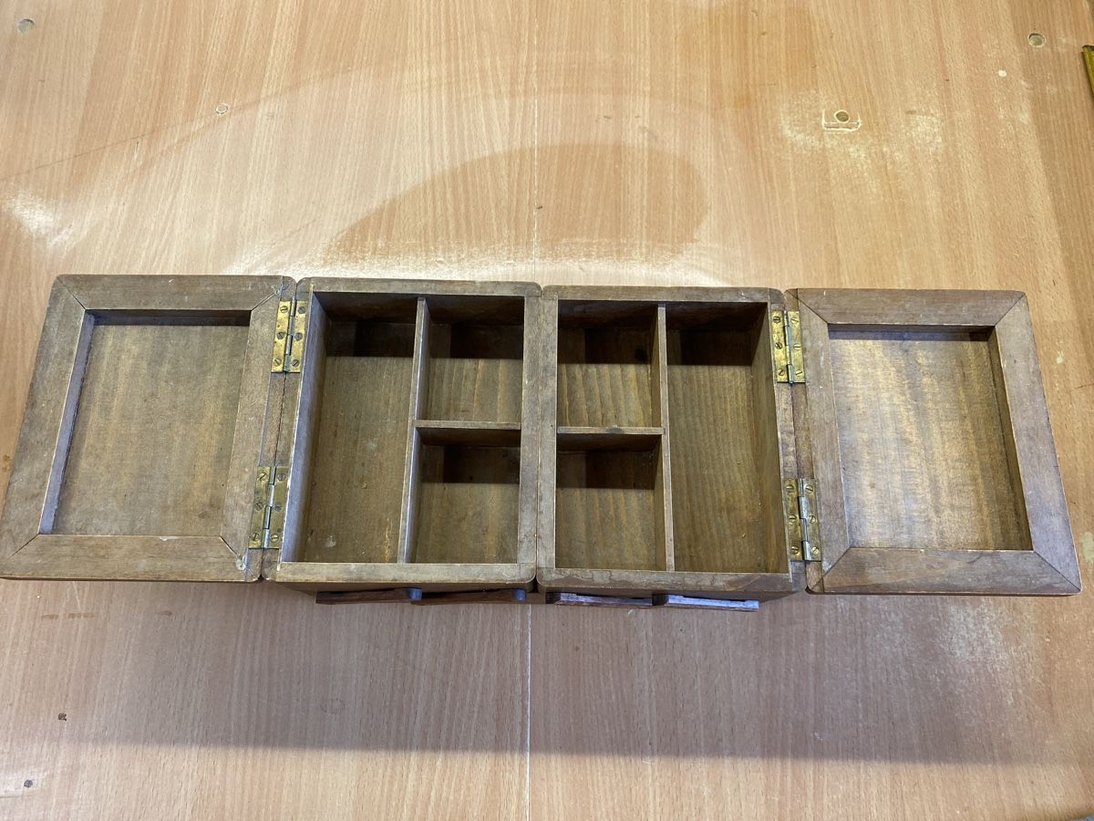 Barattoli: Nähschatulle Antik Holz Schnitzerei Schmuckkasten – Usato da Buchs SG venduto da rosadoro1973 2