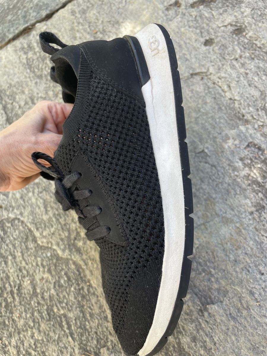 Ugg Scarpe da donna: UGG Turnschuhe, Gr. 38 – Usato da Zürich venduto da NutzD 1