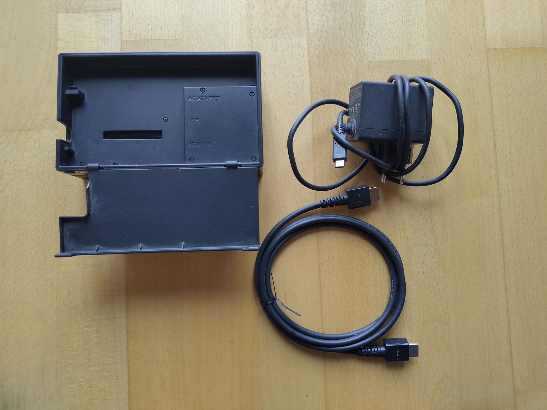 Nintendo Konsolen: Nintendo Switch – Gebraucht aus Gümligen von urw_62l5 3