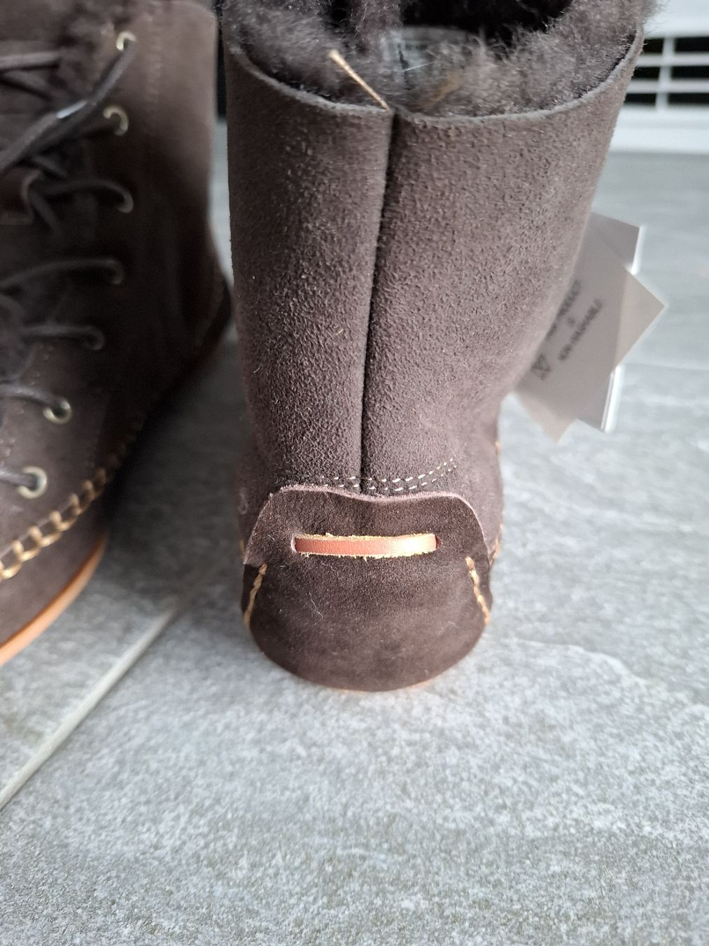 Lacoste Scarpe da donna: Schuhe, Leder, Lacoste, 38/39, neu – Nuovo e nell'imballaggio originale da Hurden venduto da Quadrille76 5