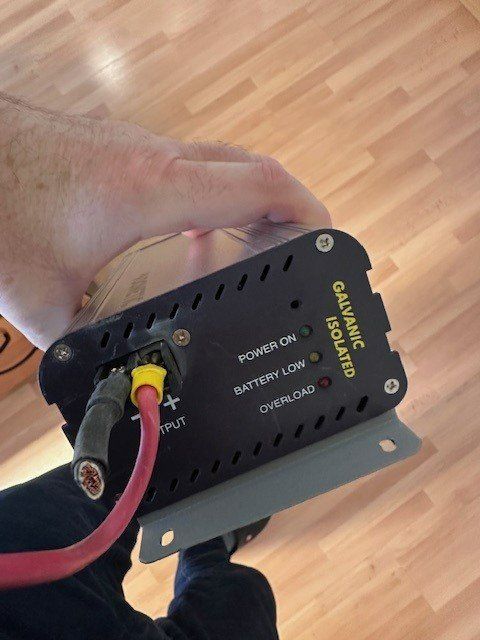 Dometic Convertisseurs: Dometic Dc Dc Converter 40 – D'occasion à Walchwil par arto13 2
