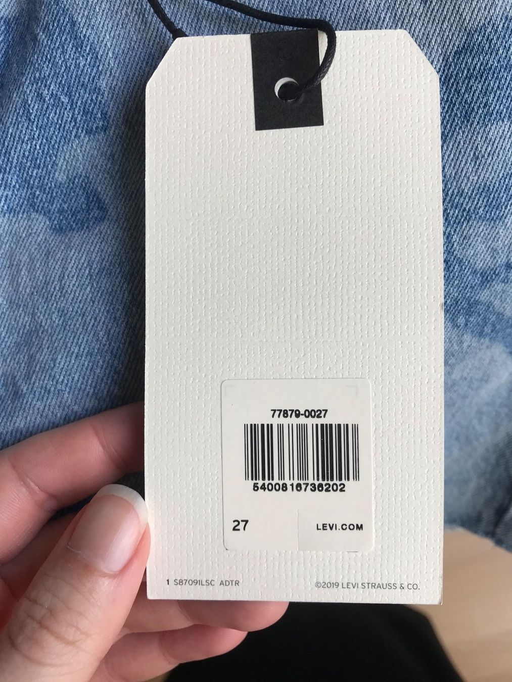 Levi's Jeans: Short Levi's Ribcage taille 27 – Nuovo e nell'imballaggio originale da Basel venduto da Maria-Alexa 3