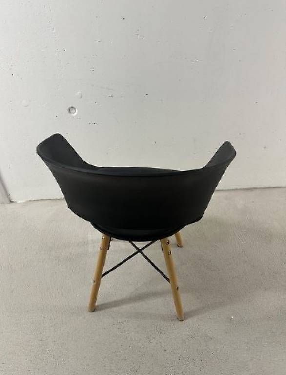 Stühle: 4 Interio Stühle – Gebraucht aus Uetikon am See von cmflor 1