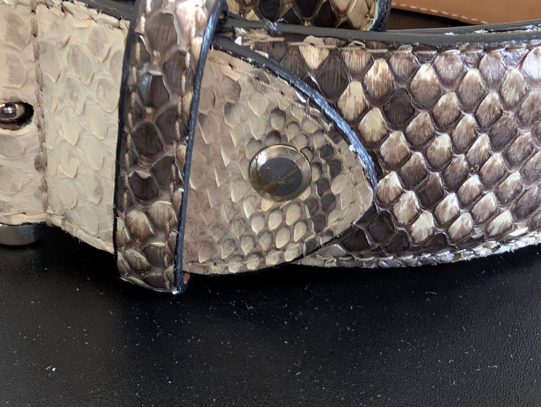 Cinture: Echt Python Leder Gürtel mit schöner Schnalle - Grösse 95cm – Usato da Herisau venduto da apo_bxx7 5