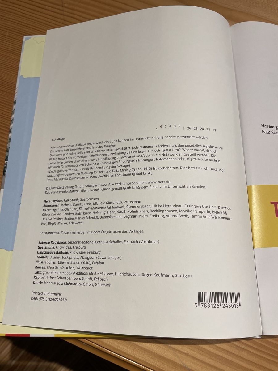 Libri: Schülerbuch tous ensemble (2022) – Usato da Ostermundigen venduto da ver_5jjl 1