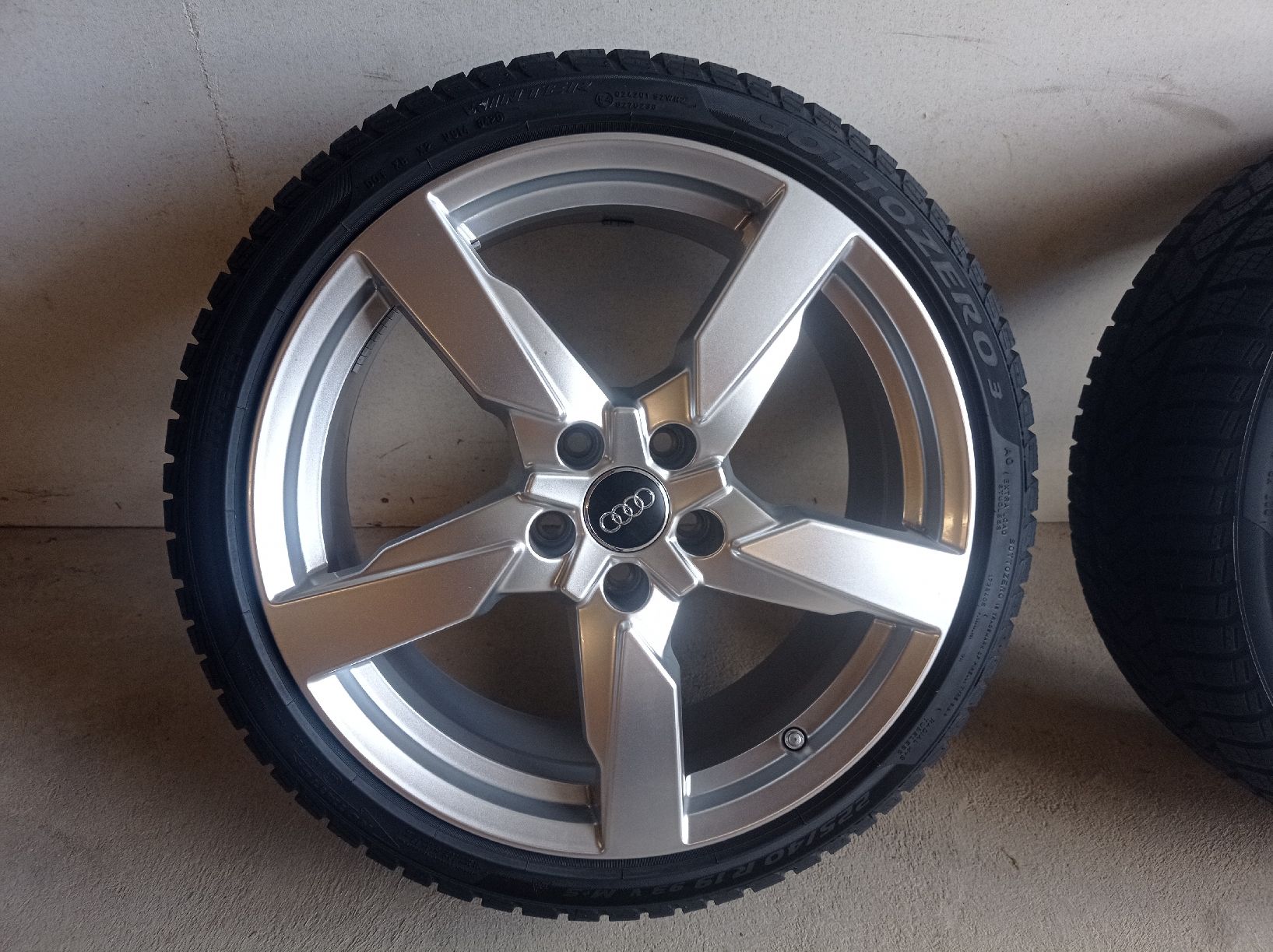 Pneus & Kompletträder: 19" Original Audi TT / TTS / TTRS Winterräder – Neu (gemäss Beschreibung) aus Hohenrain von cars77 1