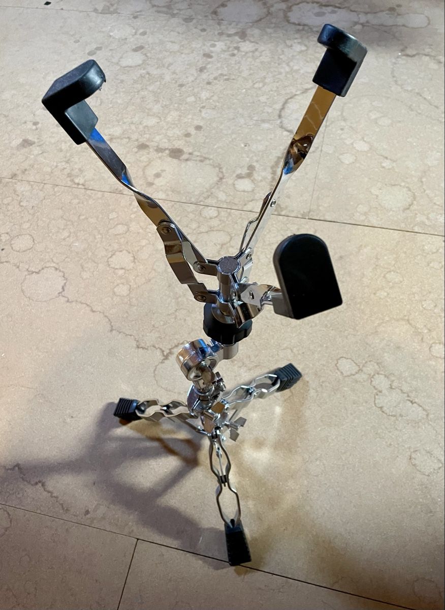 Yamaha Strumenti musicali: Yamaha DD-75 E-Drum mit Ständer und Sticks – Usato da Zürich venduto da eli8 2