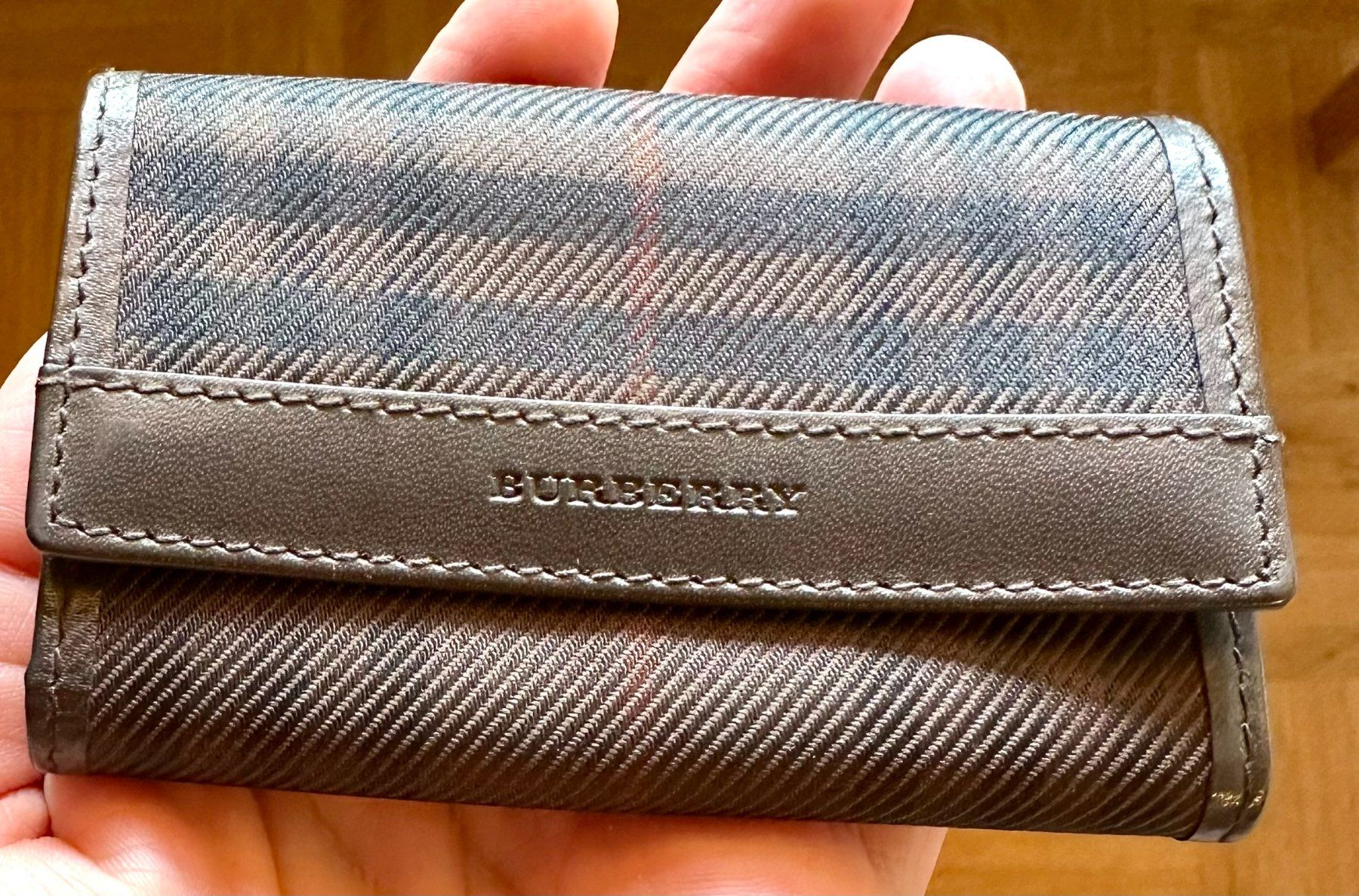 Burberry Portachiavi: Burberry porte clés vintage – Usato da Bernex venduto da euma1976