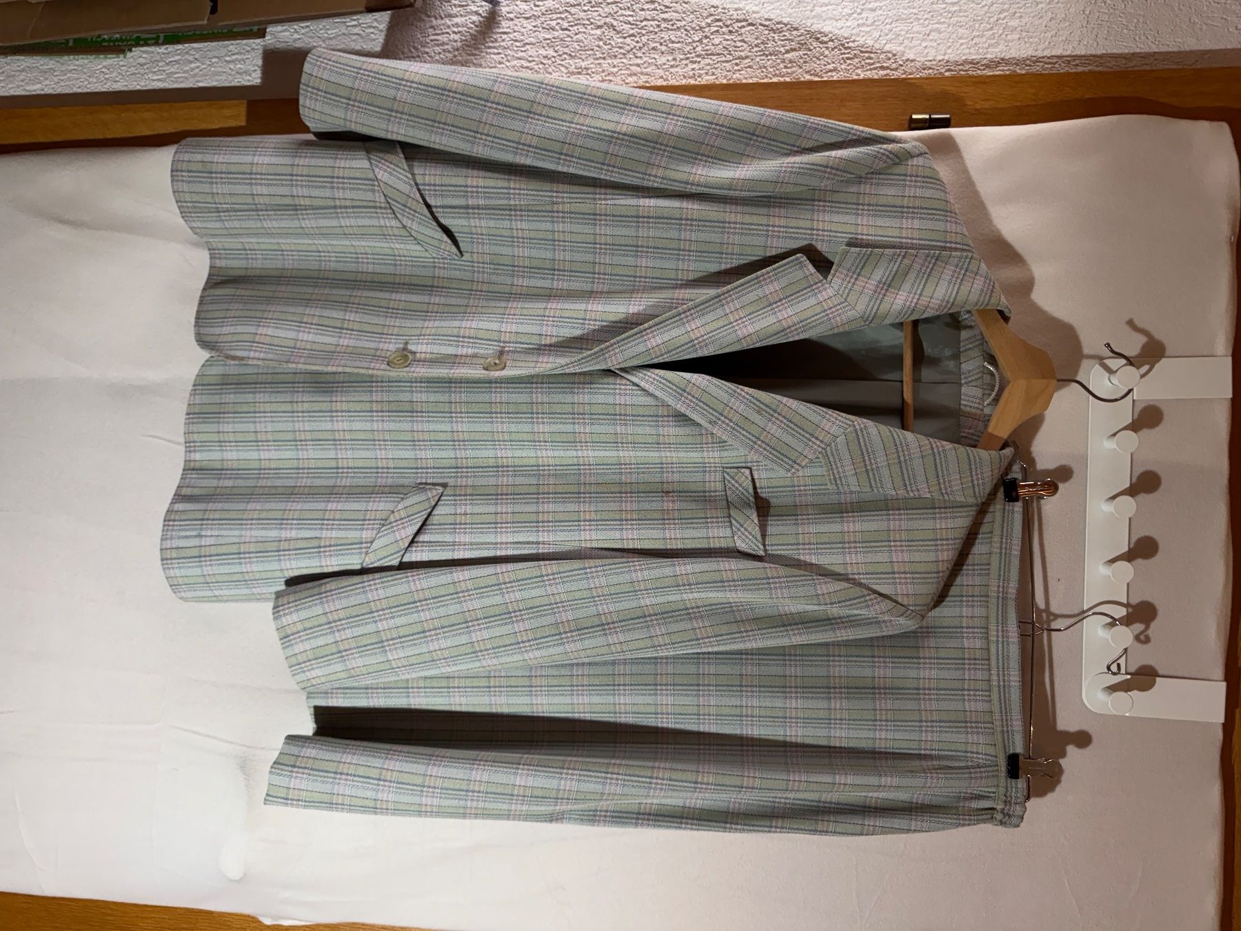 Completi & Tailleur: Zweiteiler von Rene Schaad Gr.42 Vintage – Usato da Grosswangen venduto da second_hand_dress 4