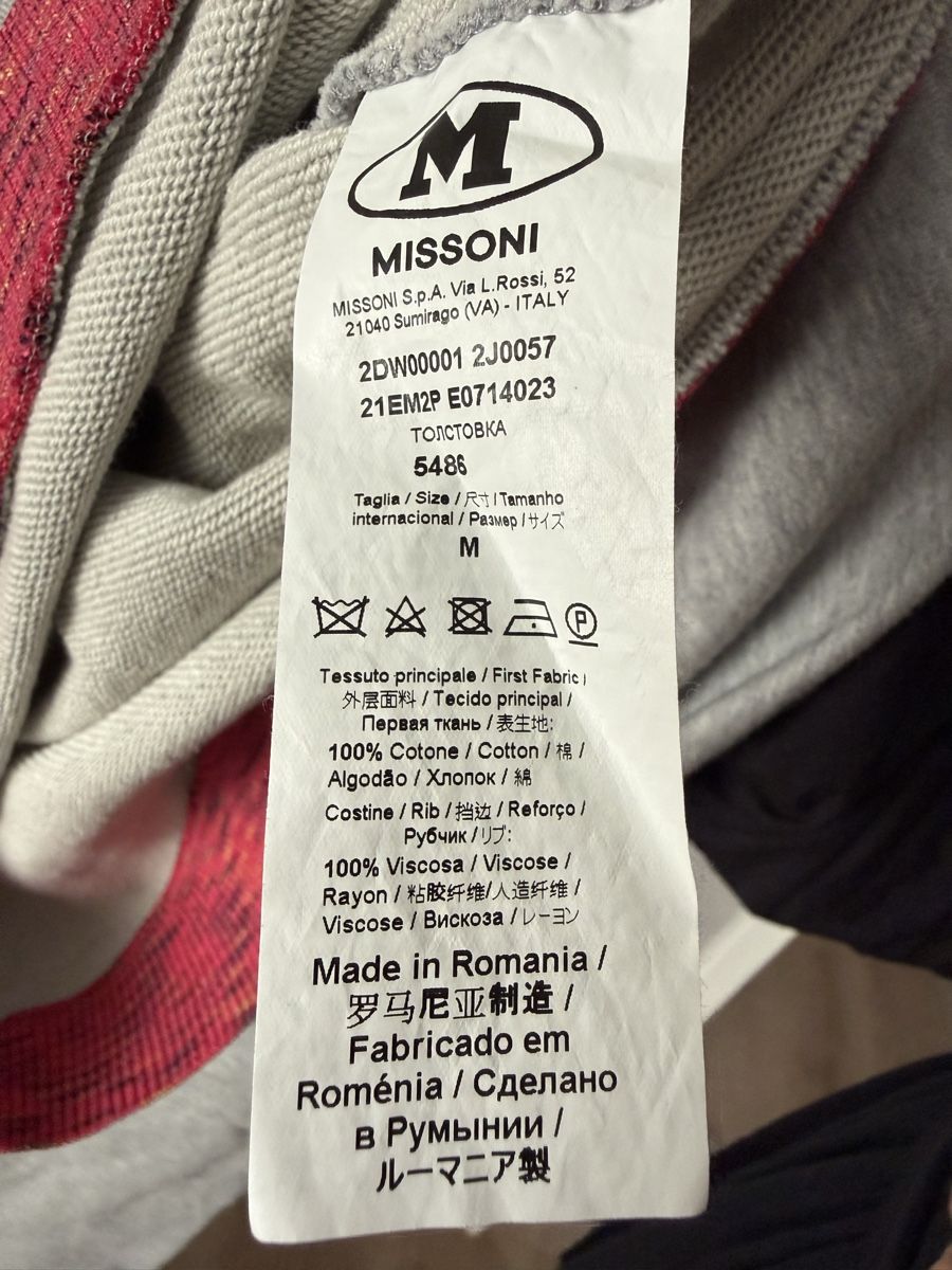 Missoni Maglioni & Felpe: Missoni Pullover grau mit buntem Saum Groesse M – Usato da Basel venduto da mar_sqy7 1