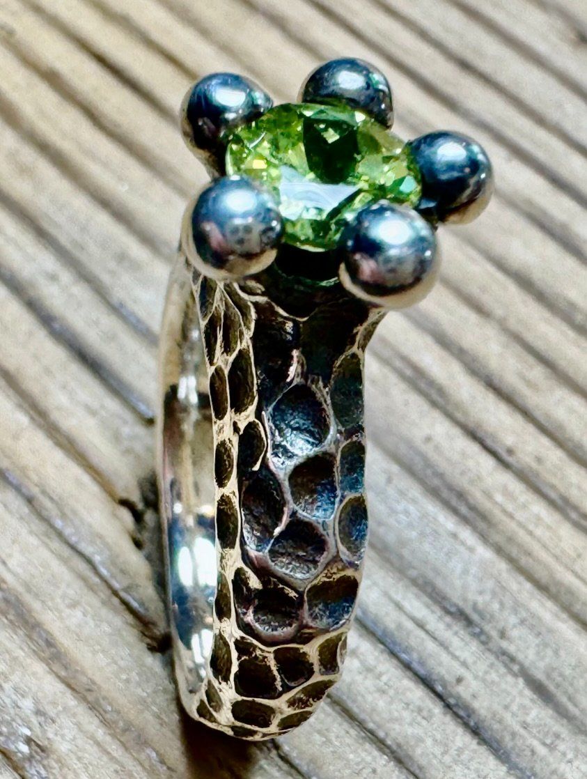 Anelli: Ring - Solitär mit Chrysoberyll - mit Zertifikat – Nuovo e nell'imballaggio originale da Jona venduto da Herzschmiede 5