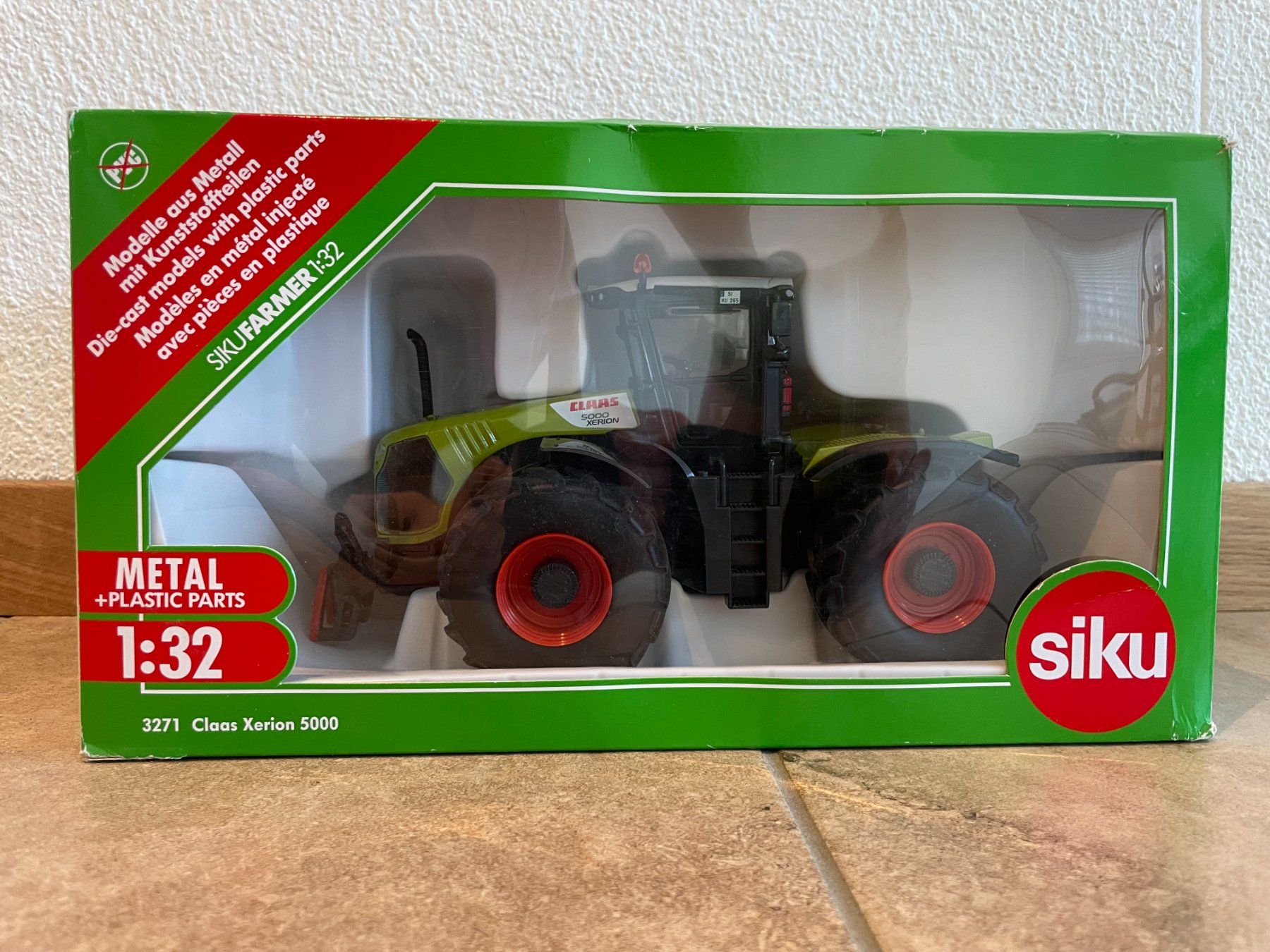 Claas Trattori: SIKU Claas Xerion 5000 – Nuovo e nell'imballaggio originale da Kreuzlingen venduto da Stefan1150 4