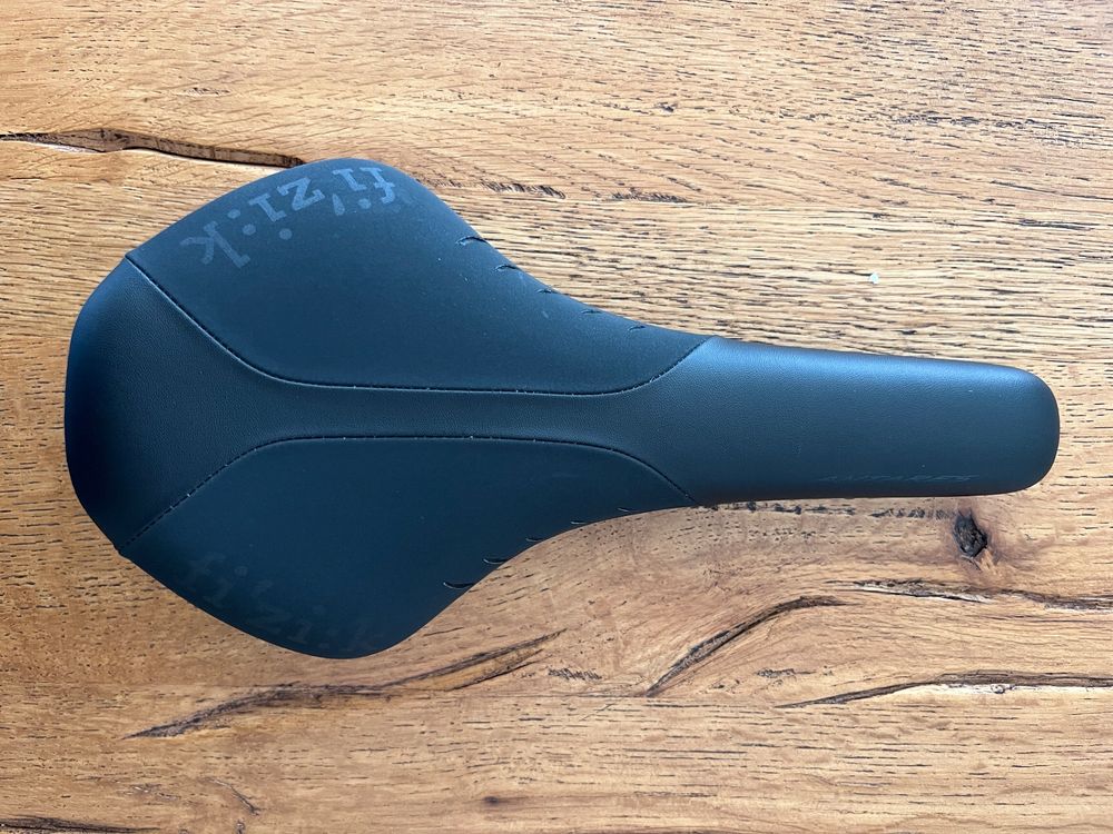 Rennvelo Sattel - fizik Antares R7 (Neu (gemäss Beschreibung)) in ...