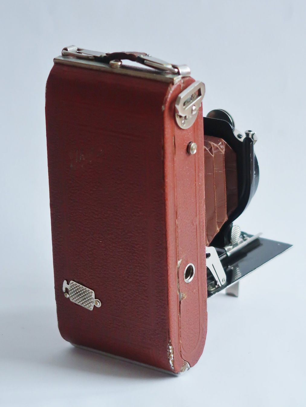 Ihagee Fotocamera: Ihagee Ultrix Simplex 1360 Luxus mit braunem Lederbezug – Usato da Luzern venduto da eAladin 4