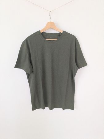 Herren T-Shirt Khaki Grösse L,  neu 