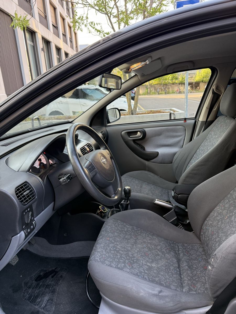 Opel Automobili: Opel Corsa frisch ab MFK – Usato da Bern venduto da ago_q9fj 5