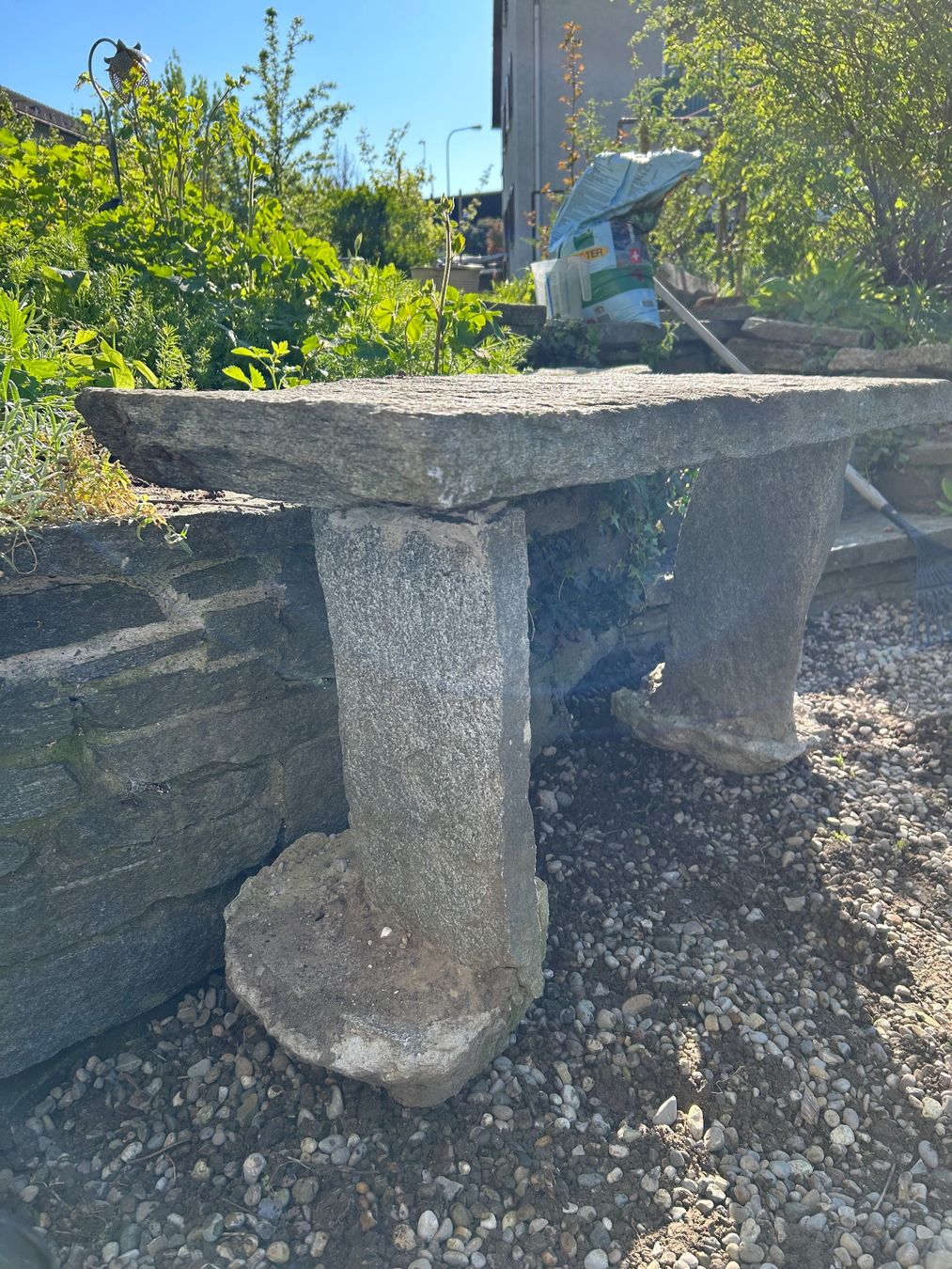 Panchine: Gartenbank aus Naturstein – Usato da Rorschacherberg venduto da Svebe 2