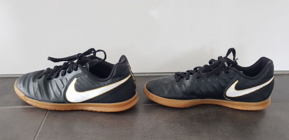 nike tiempo 35