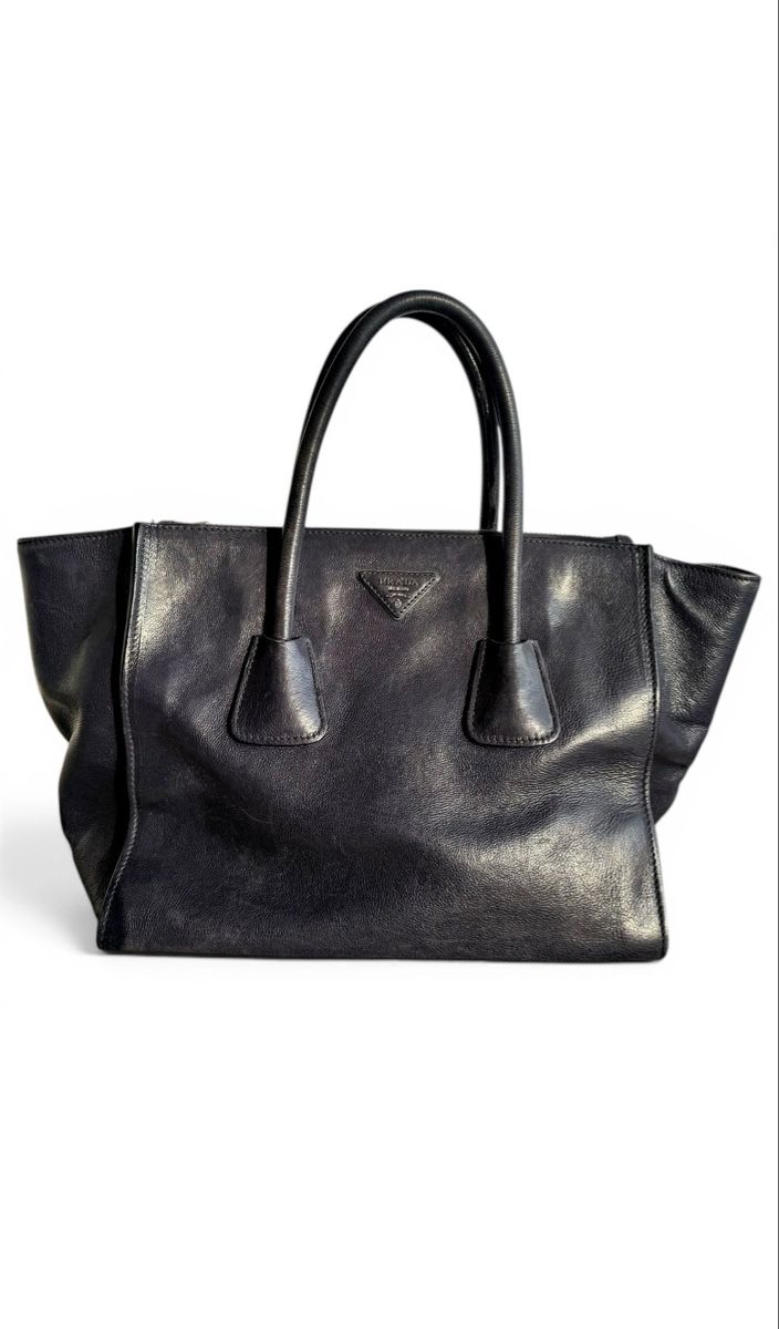 Prada Taschen für Damen: Prada Leather tote – Neu (gemäss Beschreibung) aus Mauren von dej_j6f5