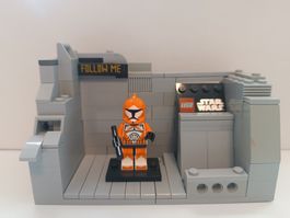 Original LEGO Star Wars: Clone Bomb Squad Trooper (sw0299)