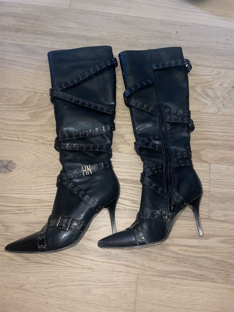 Scarpe da donna: Niihai Boots – Usato da Ecublens VD venduto da Max_b5fw