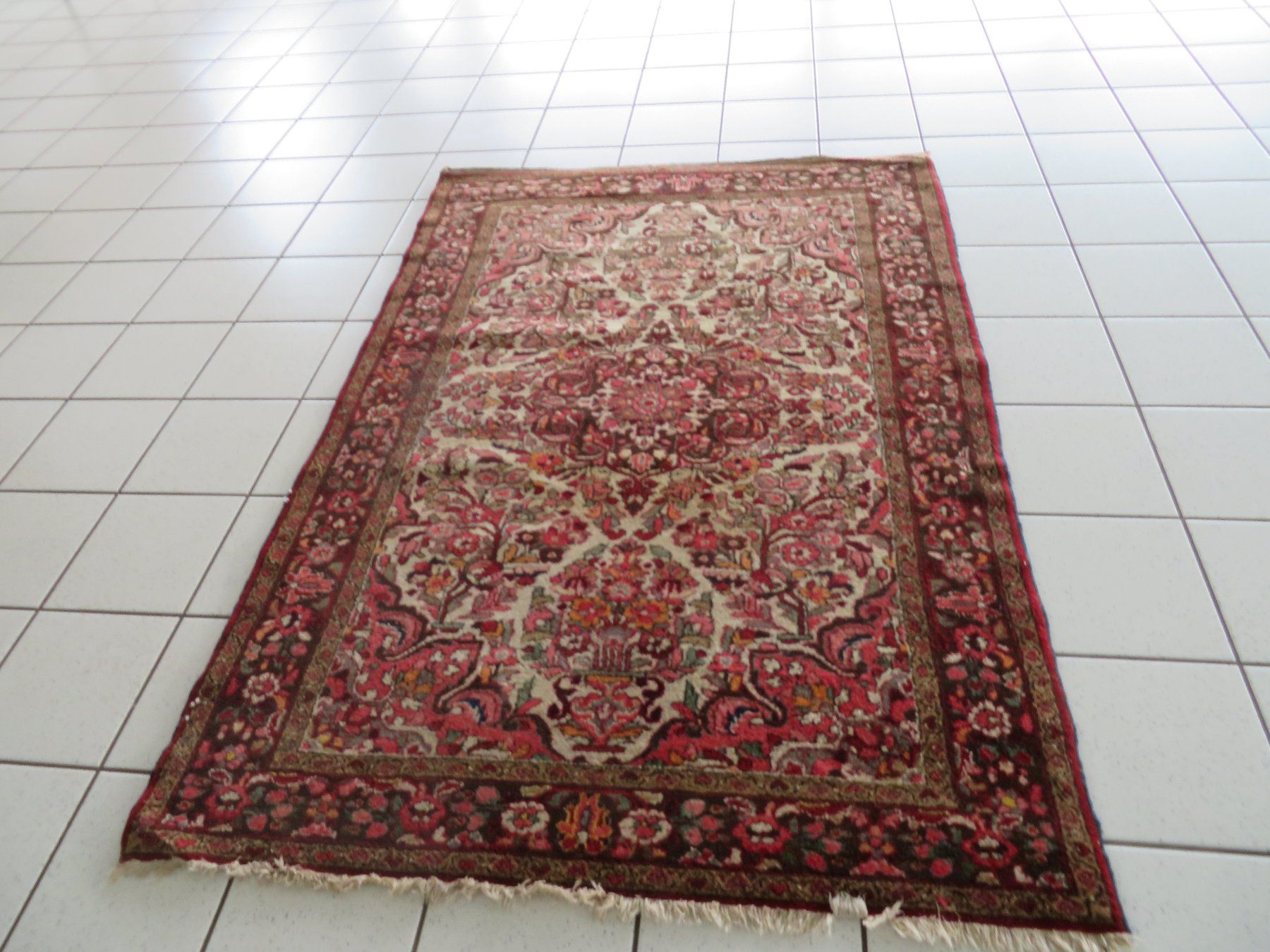 Tappeti: Teppich Bordjalou   146  x  211 – Usato da Pfyn venduto da sagenruthe
